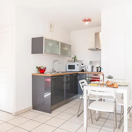 Royal Sunny 200m From - Happy Appartement *