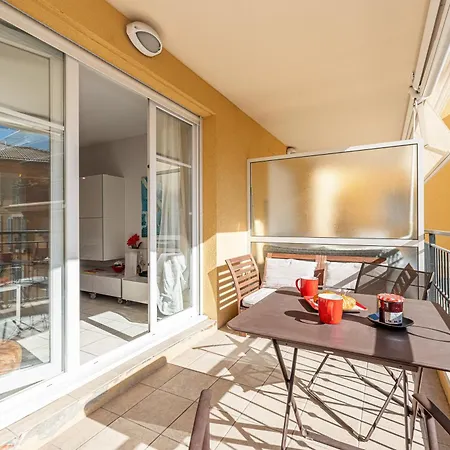 Royal Sunny 200m From - Happy Appartement *